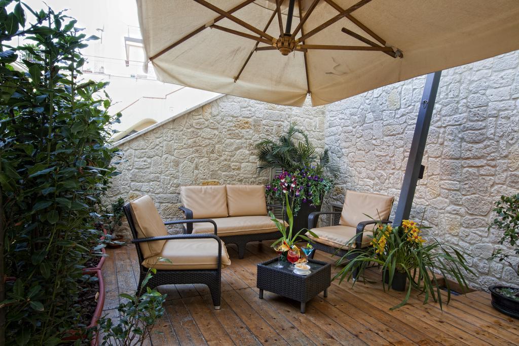 Hotel Cenacolo Somma Vesuviana Exteriér fotografie